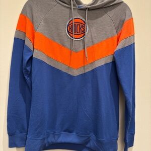 Fanatics Knicks NYC Sweatshirt Gray, Orange, and Blue Size Small Women’s